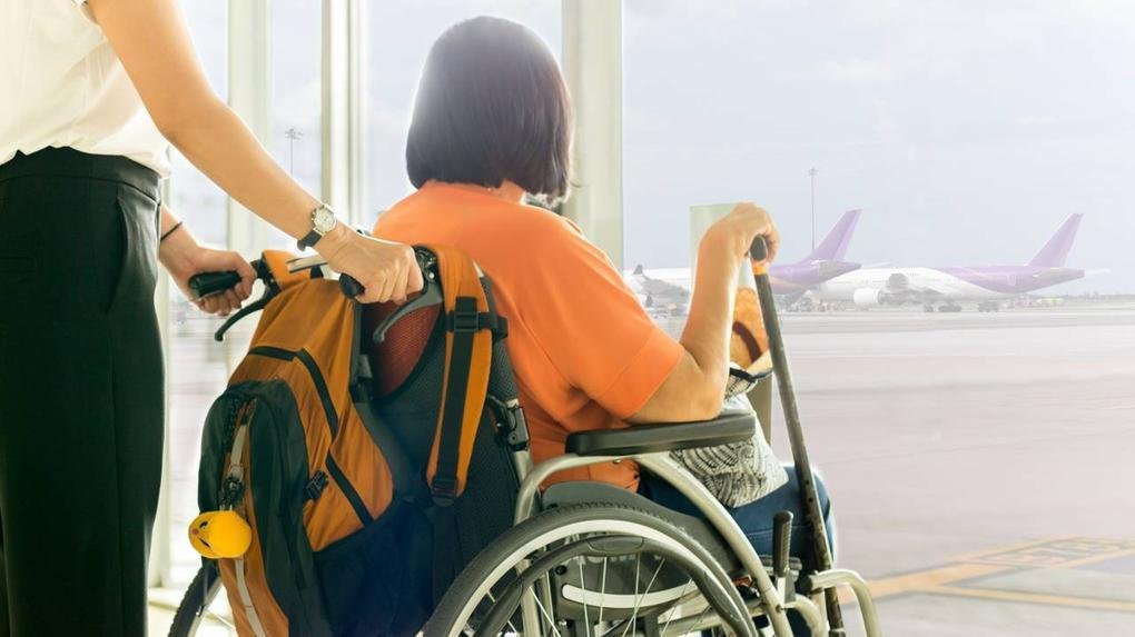 Pessoas com necessidades especiais podem ter 80% de desconto em passagens aéreas para acompanhantes